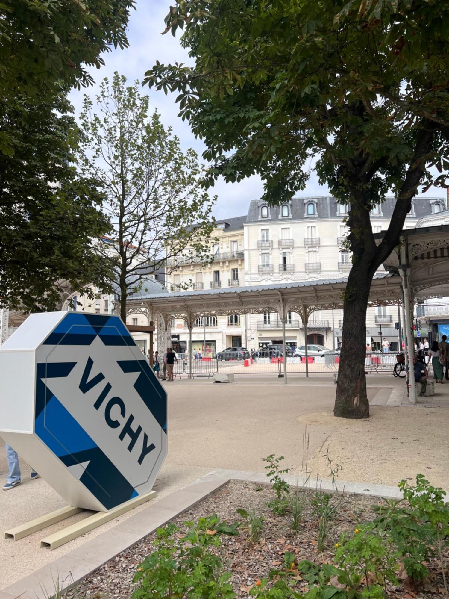 Le Splendid - Hypercentre - Proche Opera & Parcs - Thermes Apartment *